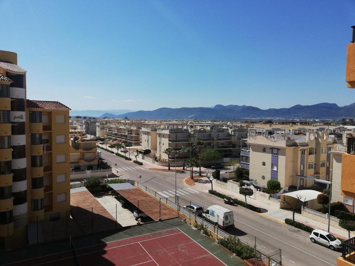 Tamaris Playa Solo Familias Serviplaya Playa De Xeraco Luaran gambar