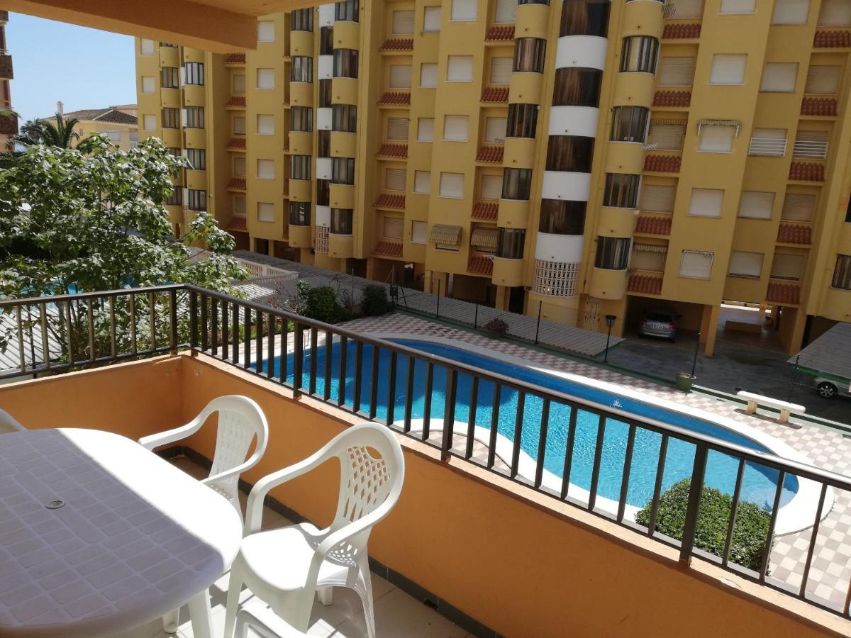 Tamaris Playa Solo Familias Serviplaya Playa De Xeraco Luaran gambar
